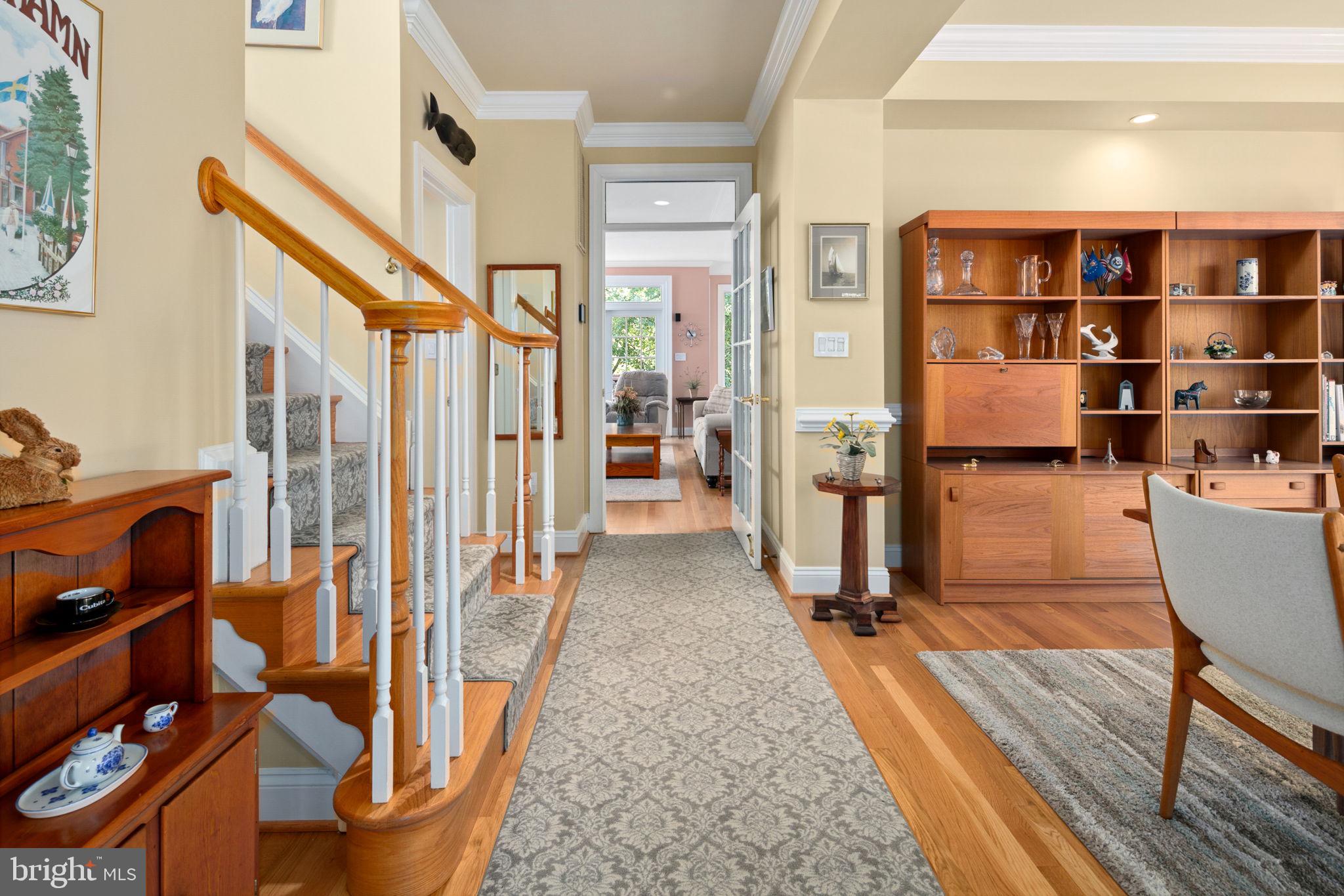 NEW ALEXANDRIA - Residential