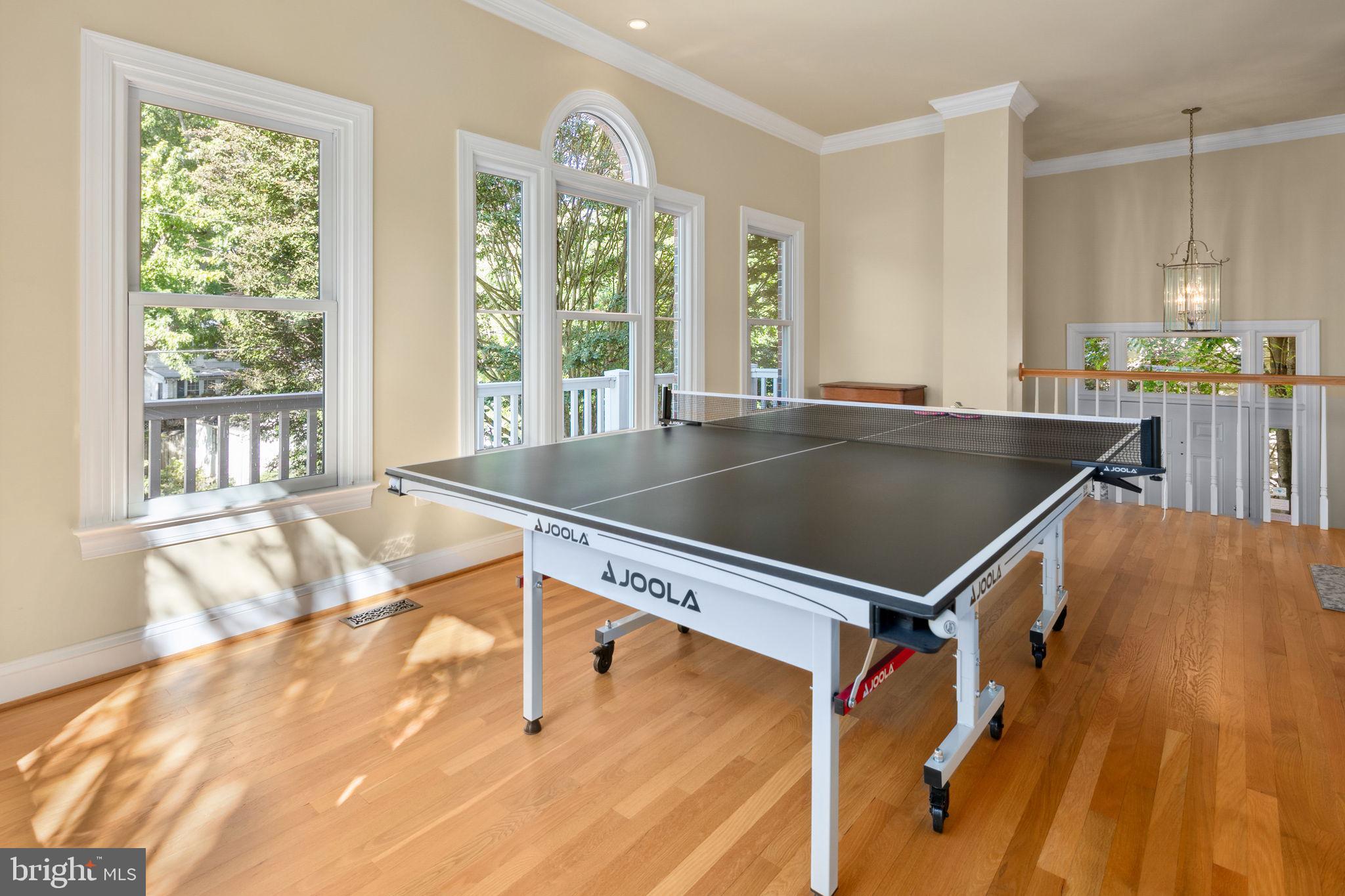 NEW ALEXANDRIA - Residential