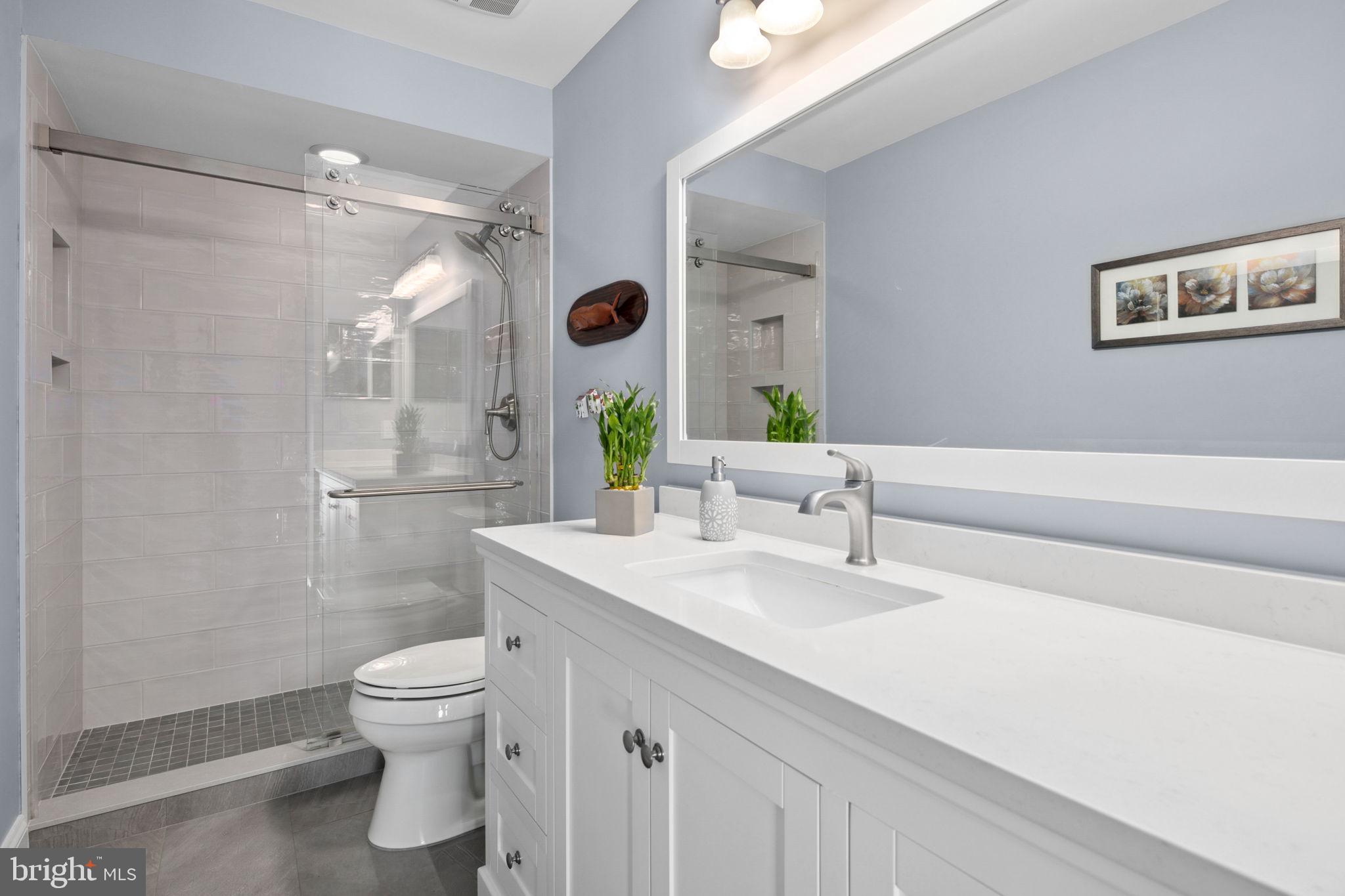 NEW ALEXANDRIA - Residential