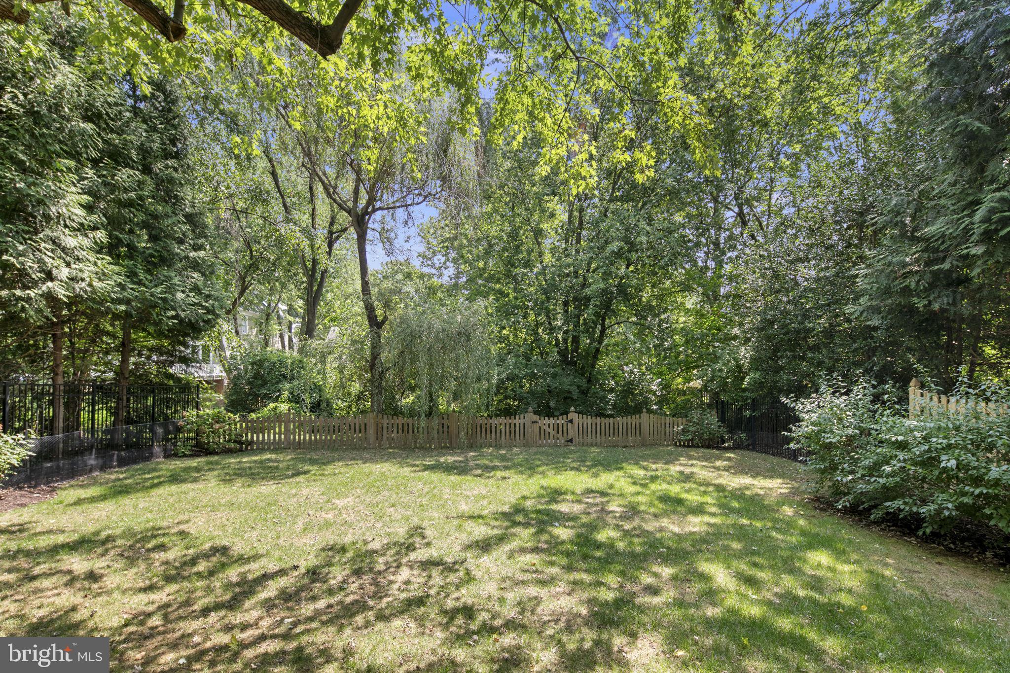 NEW ALEXANDRIA - Residential