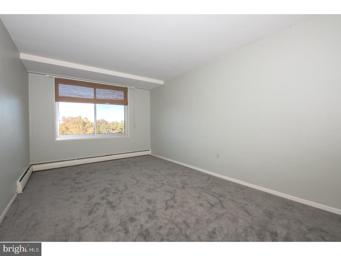 PRESIDENTIAL ESTS - Residential