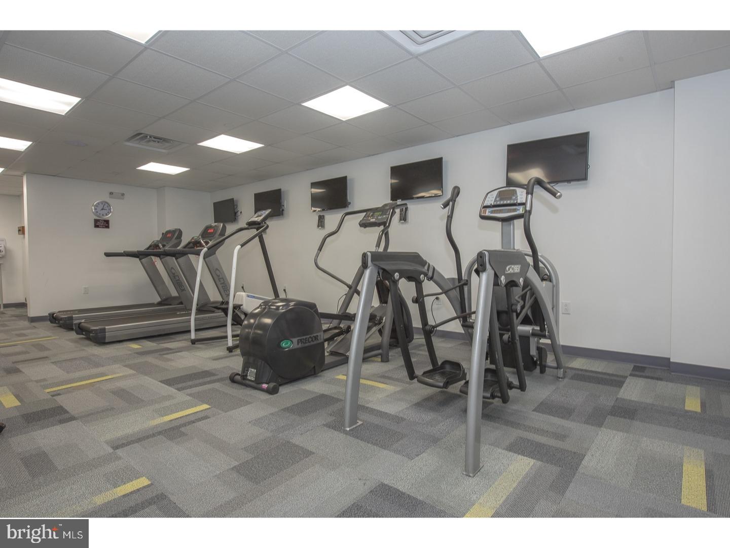 PRESIDENTIAL ESTS - Residential