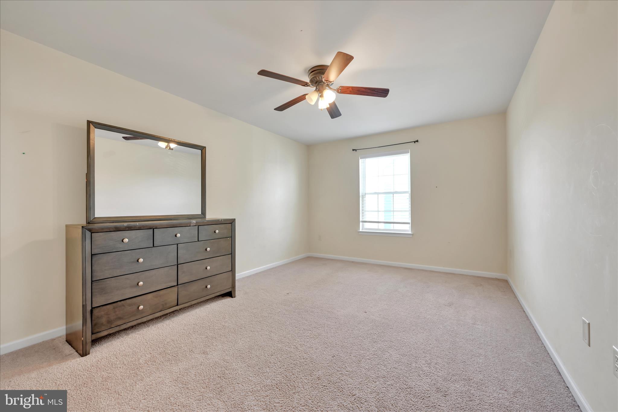 TRAIL SIDE - Residential