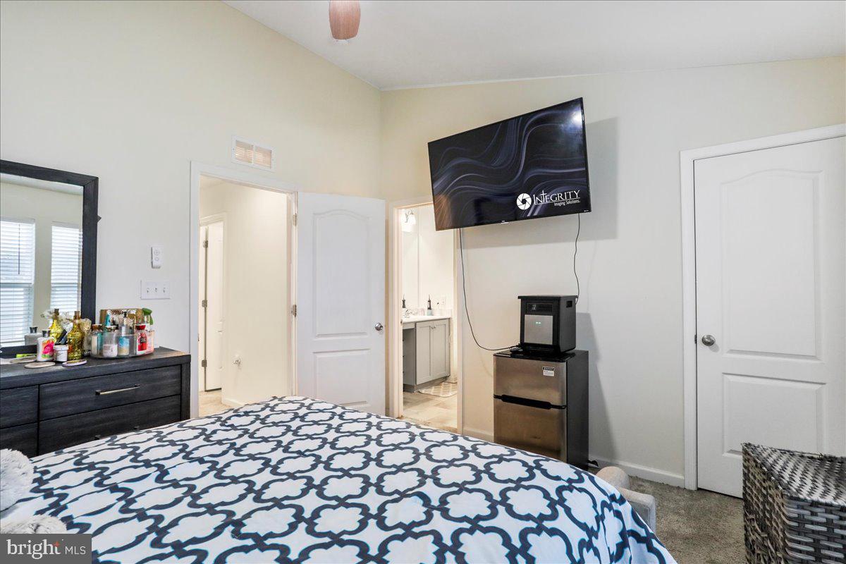 ARCHERS ROCK - Residential