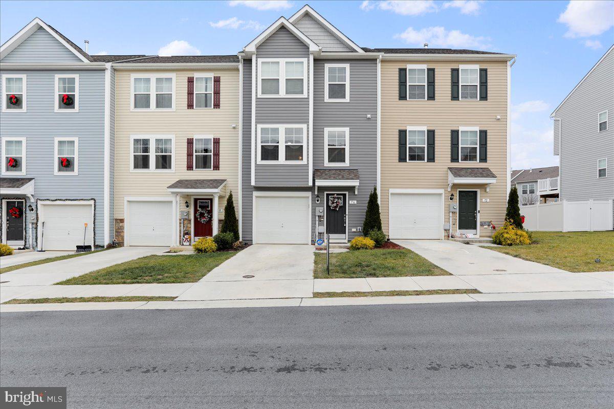 ARCHERS ROCK - Residential