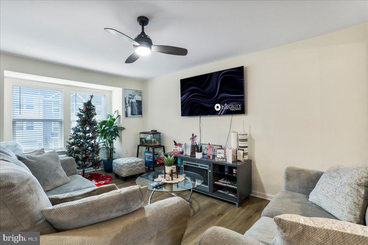 ARCHERS ROCK - Residential