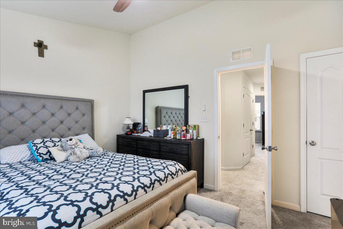 ARCHERS ROCK - Residential