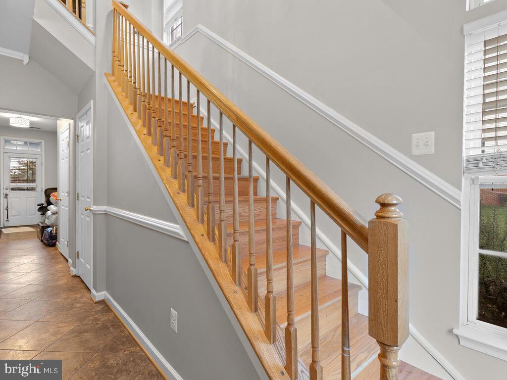 HUNTINGTON GROVE - Residential Lease