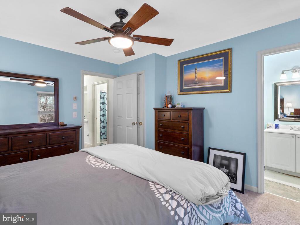 HUNTINGTON GROVE - Residential Lease