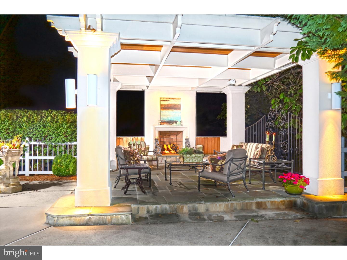 BIRDLAND - Residential