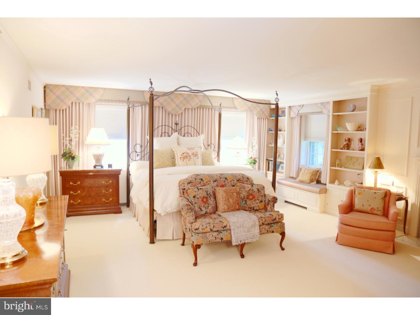 BIRDLAND - Residential