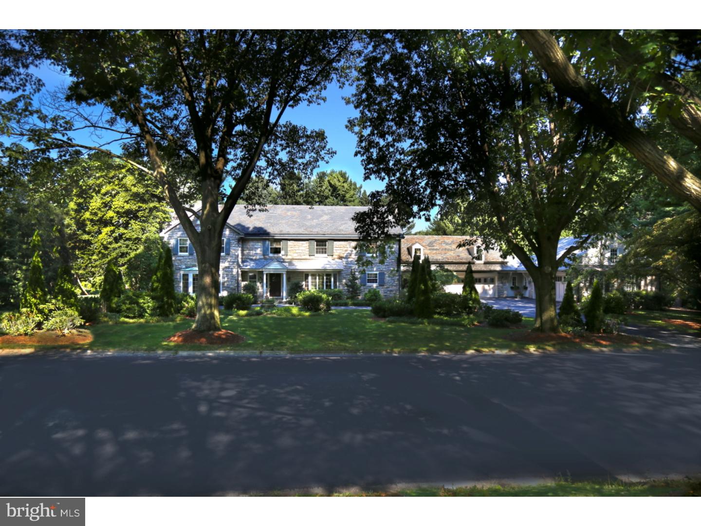 BIRDLAND - Residential