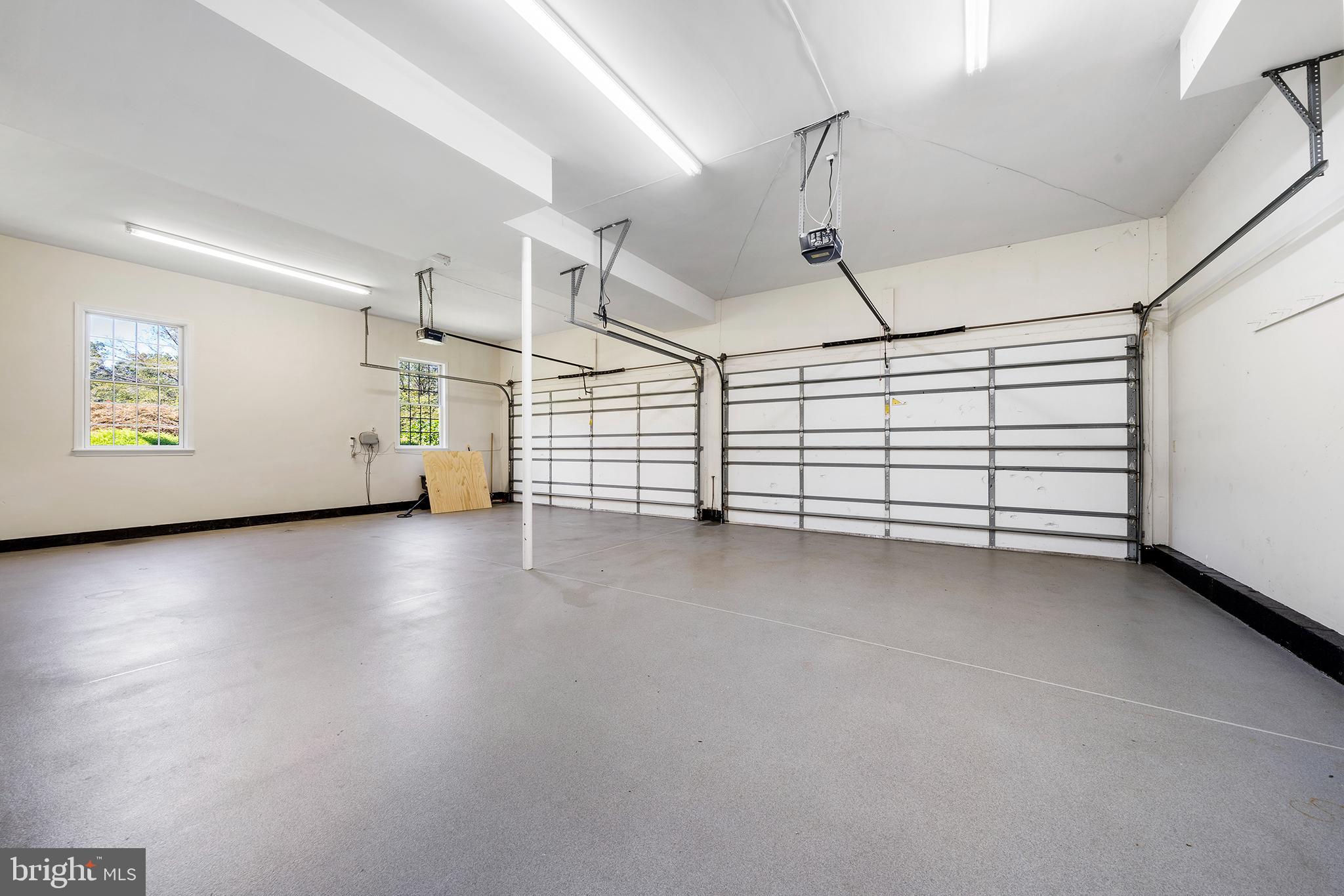 ALLEE ESTATES - Residential