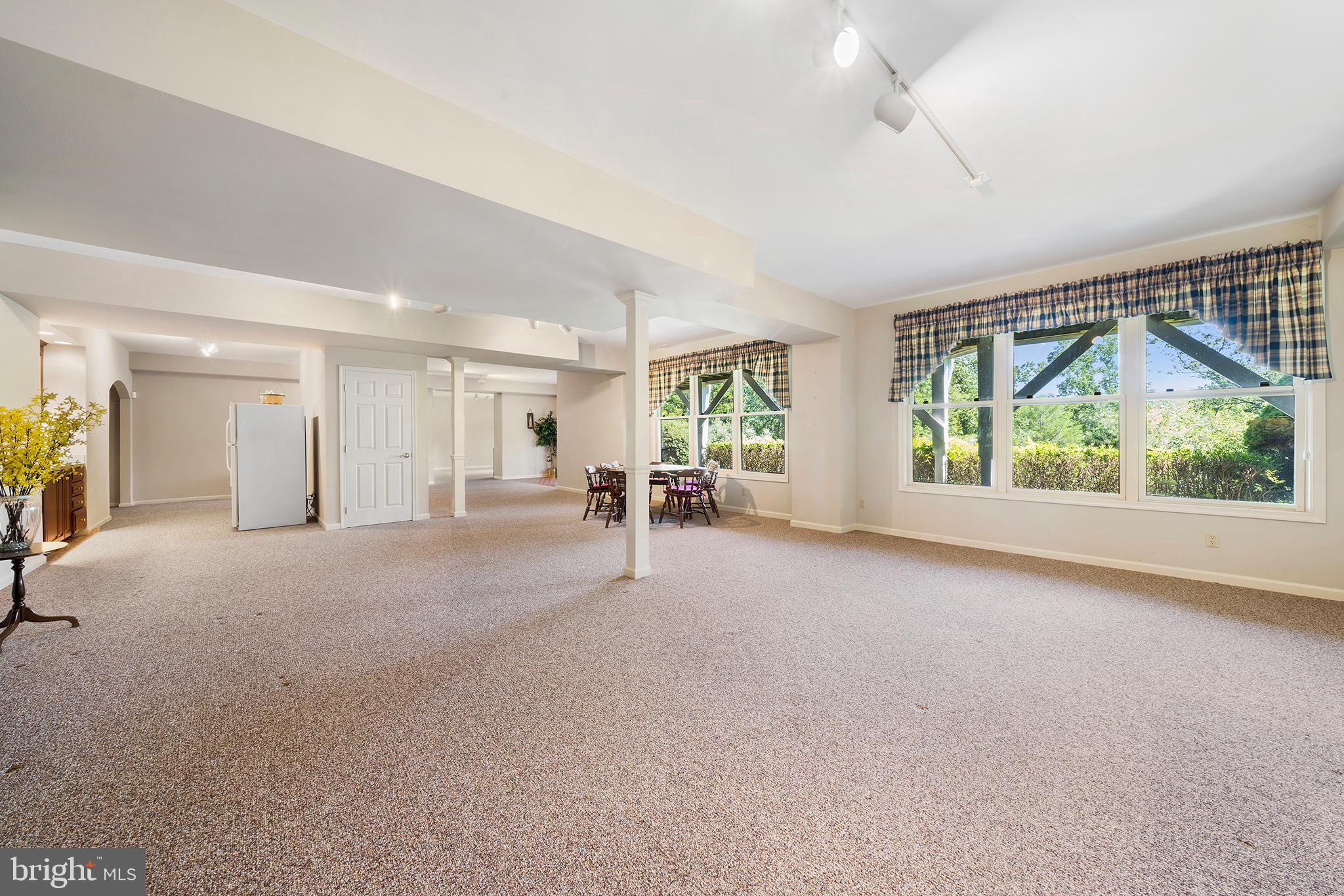 ALLEE ESTATES - Residential