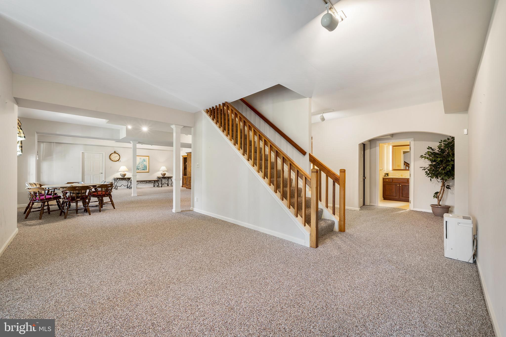 ALLEE ESTATES - Residential