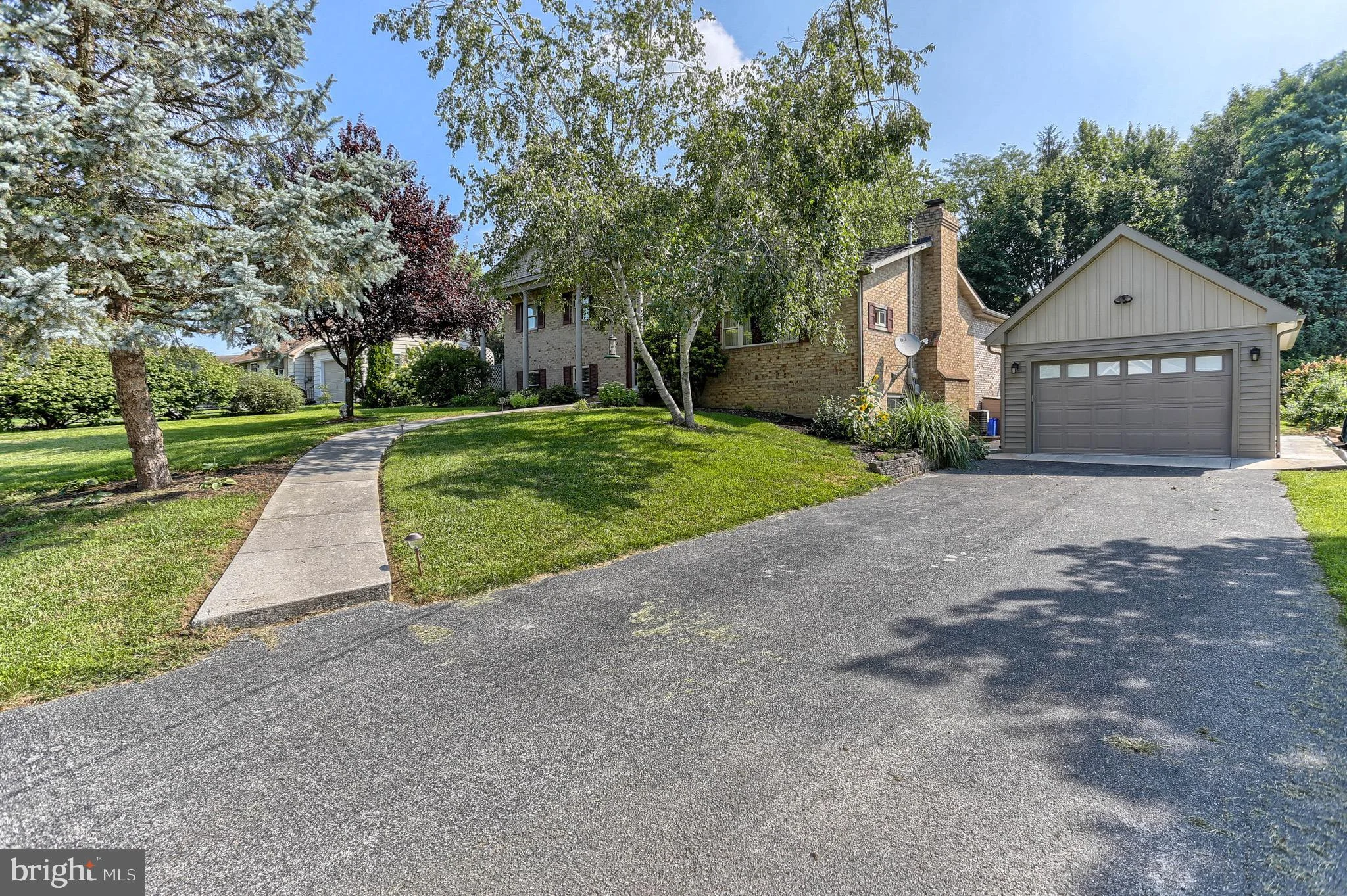 960 Maple Lane, Hanover, PA 17331