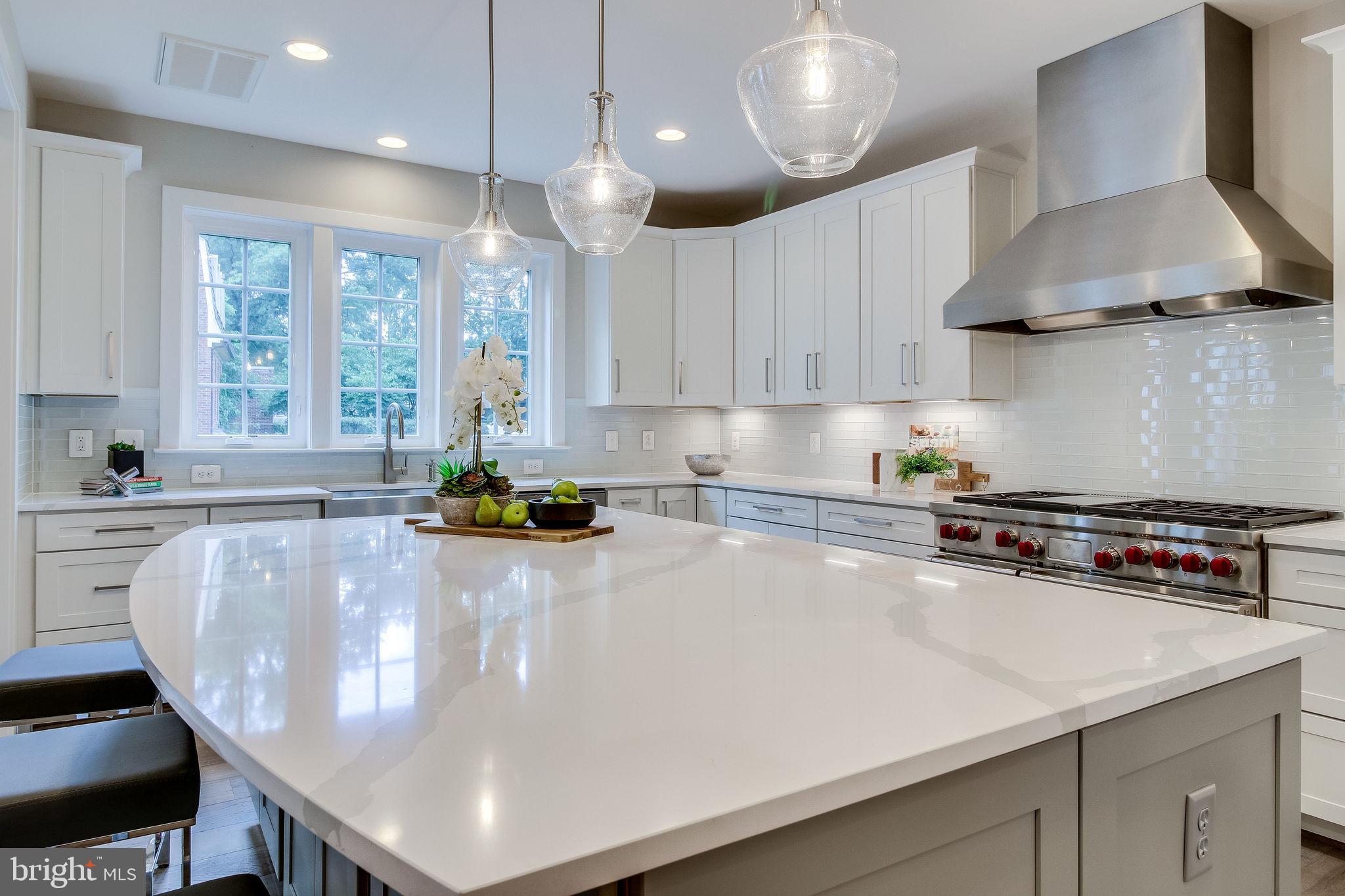 ROSEMONT - Residential