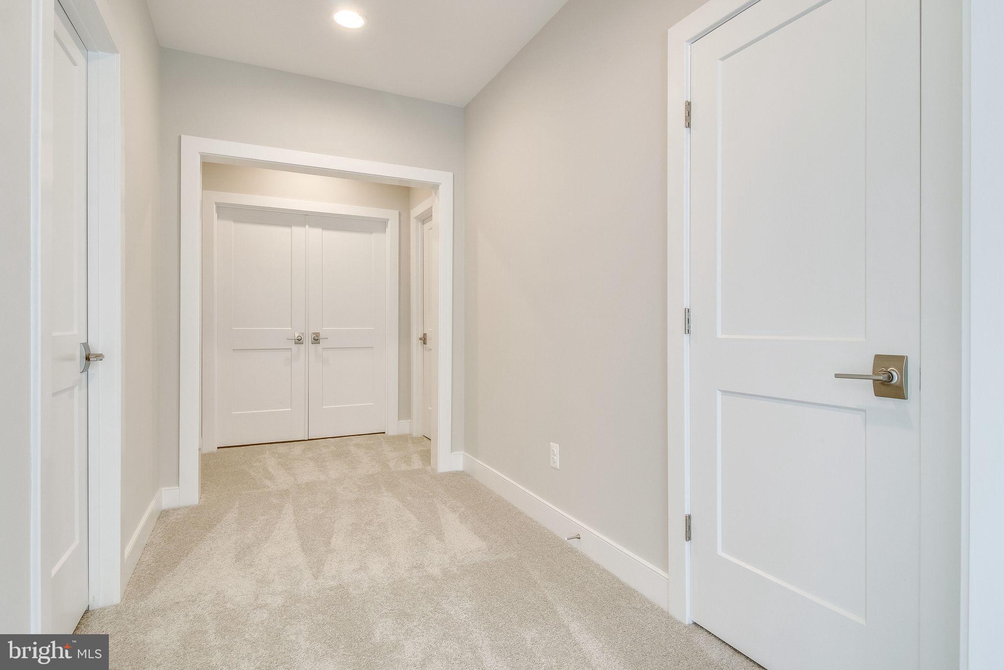 ROSEMONT - Residential