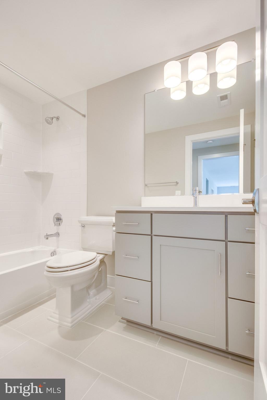 ROSEMONT - Residential