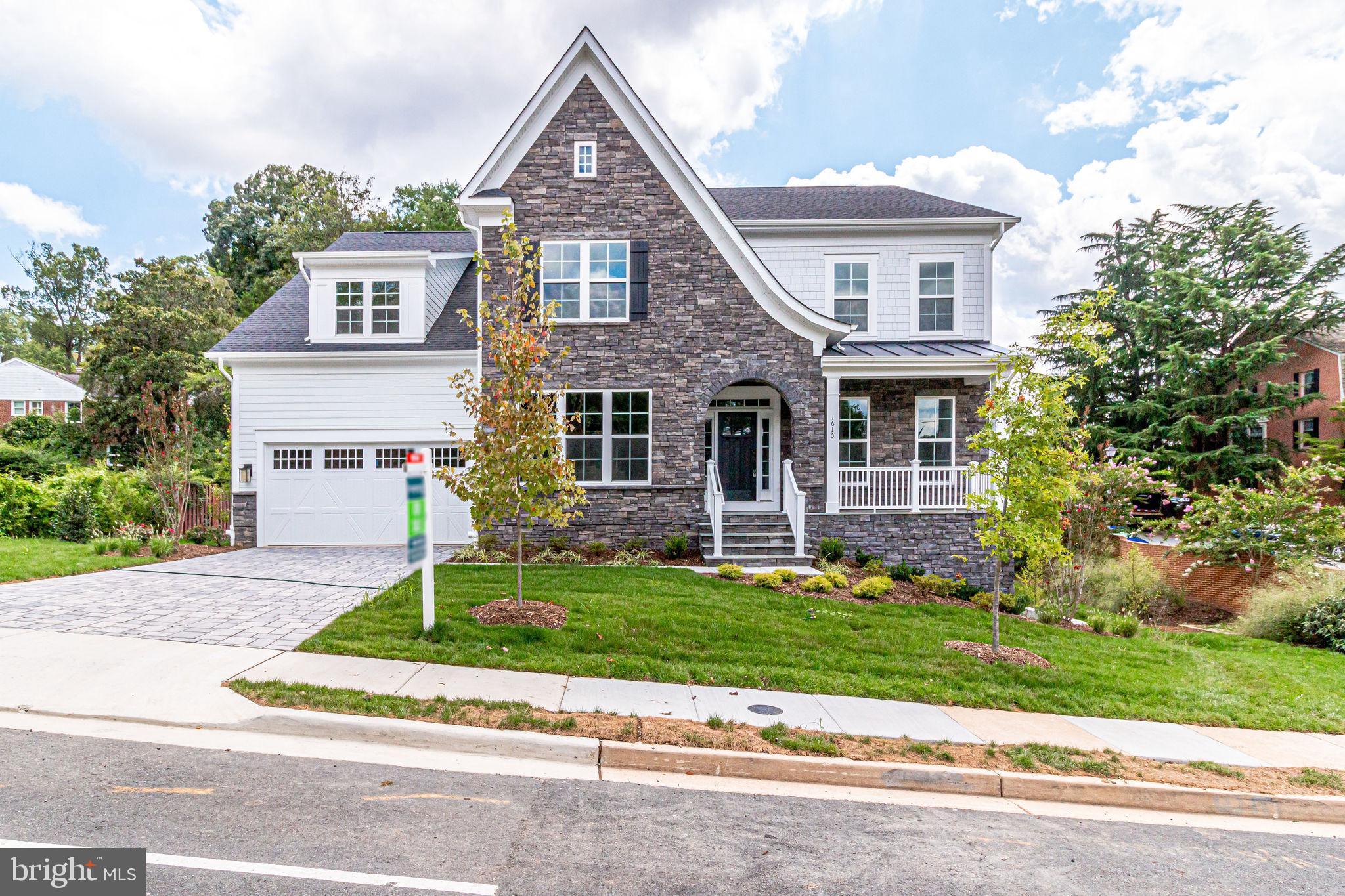 ROSEMONT - Residential