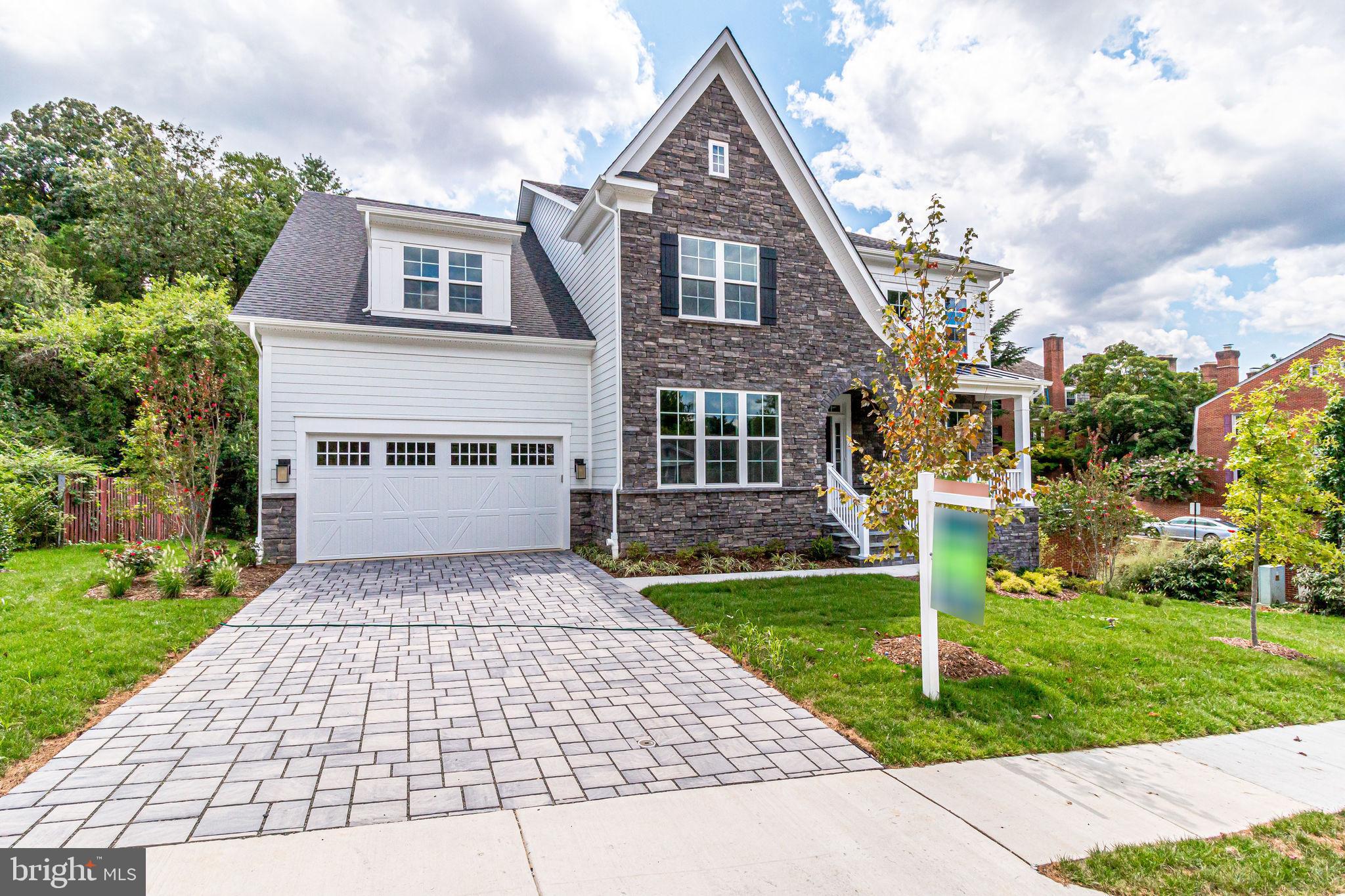 ROSEMONT - Residential