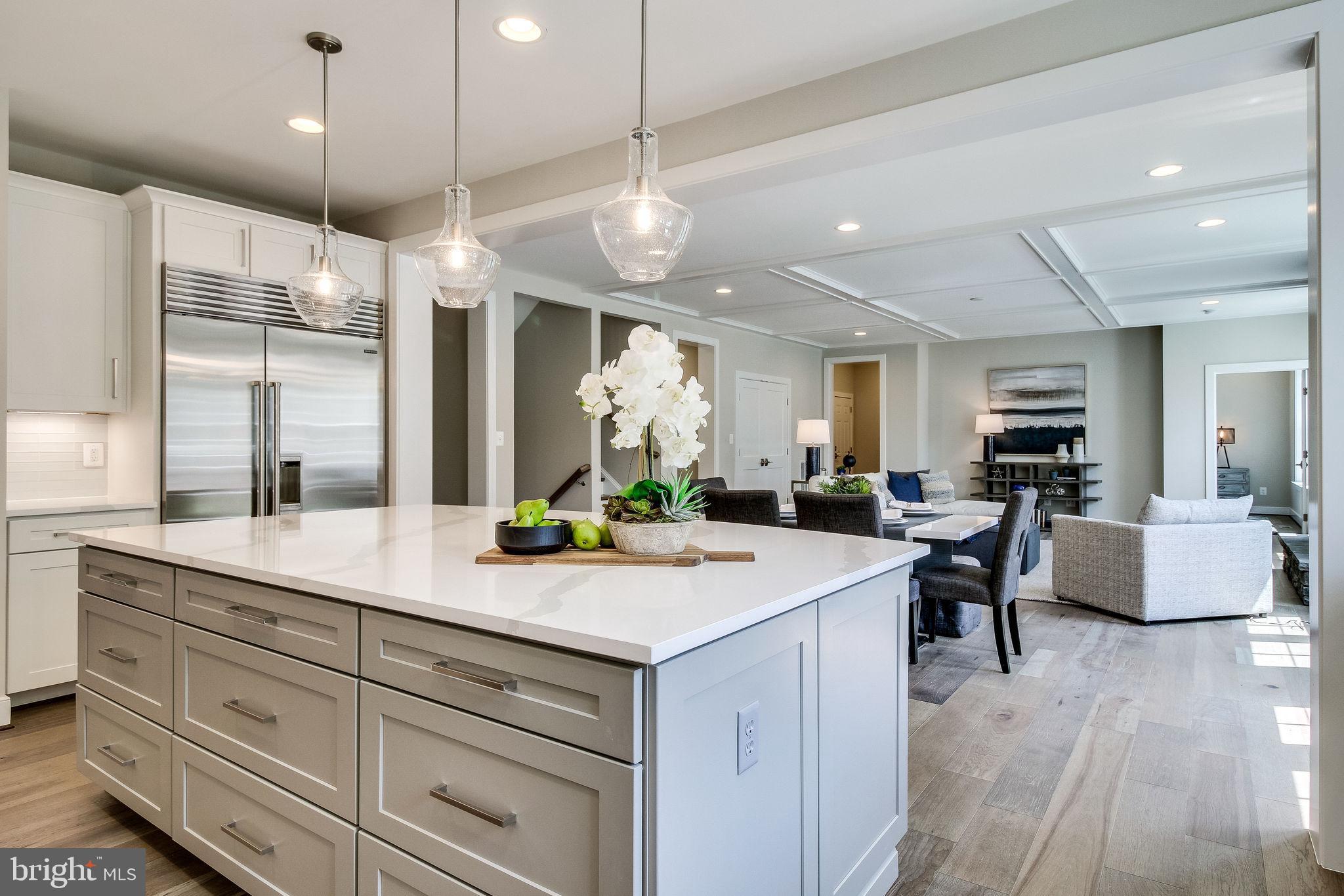 ROSEMONT - Residential