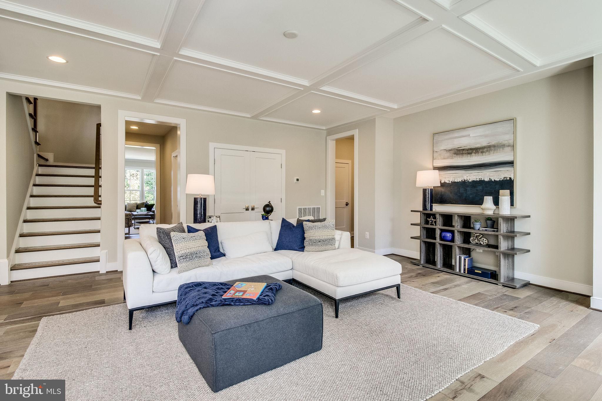 ROSEMONT - Residential