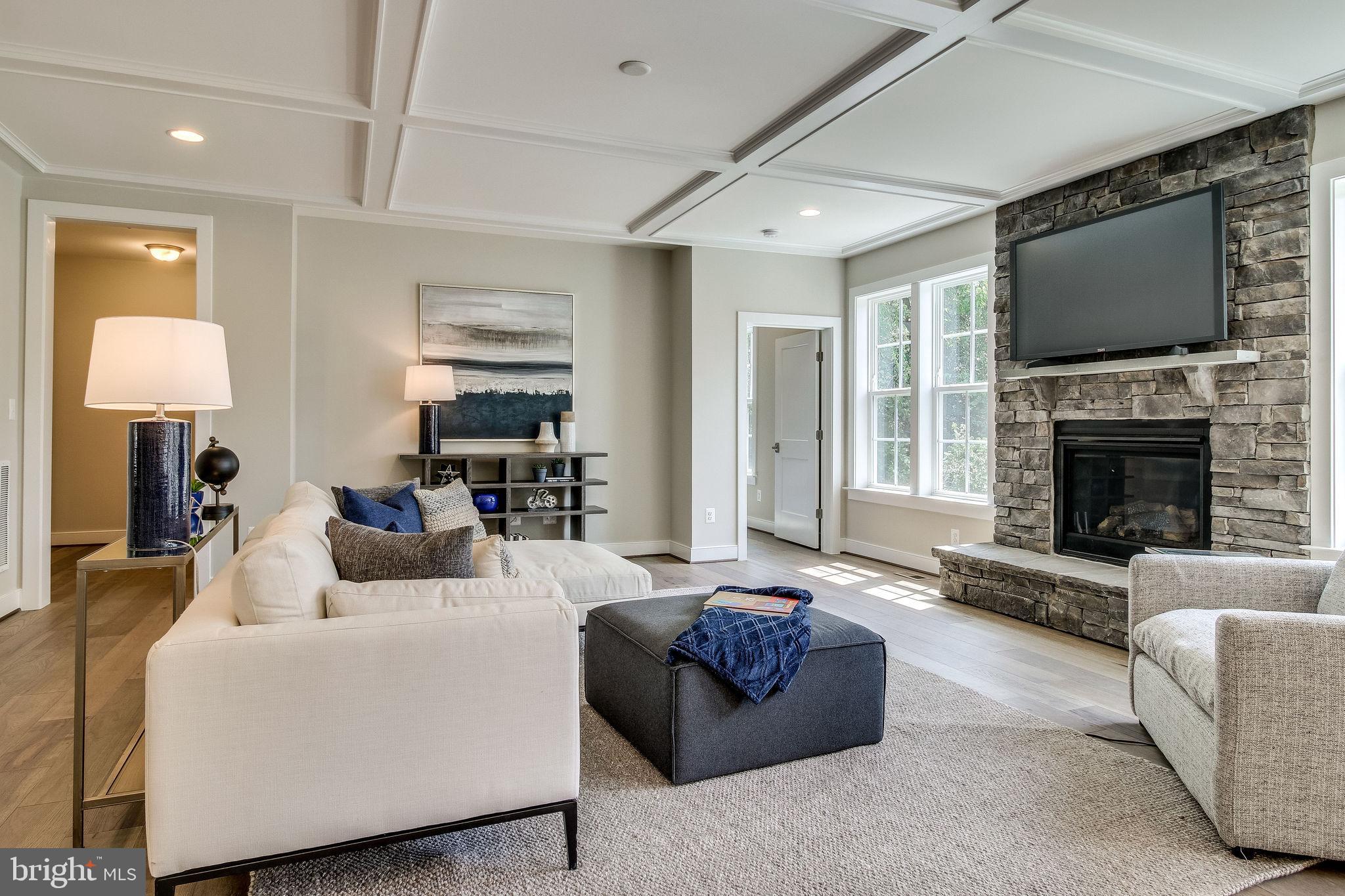 ROSEMONT - Residential