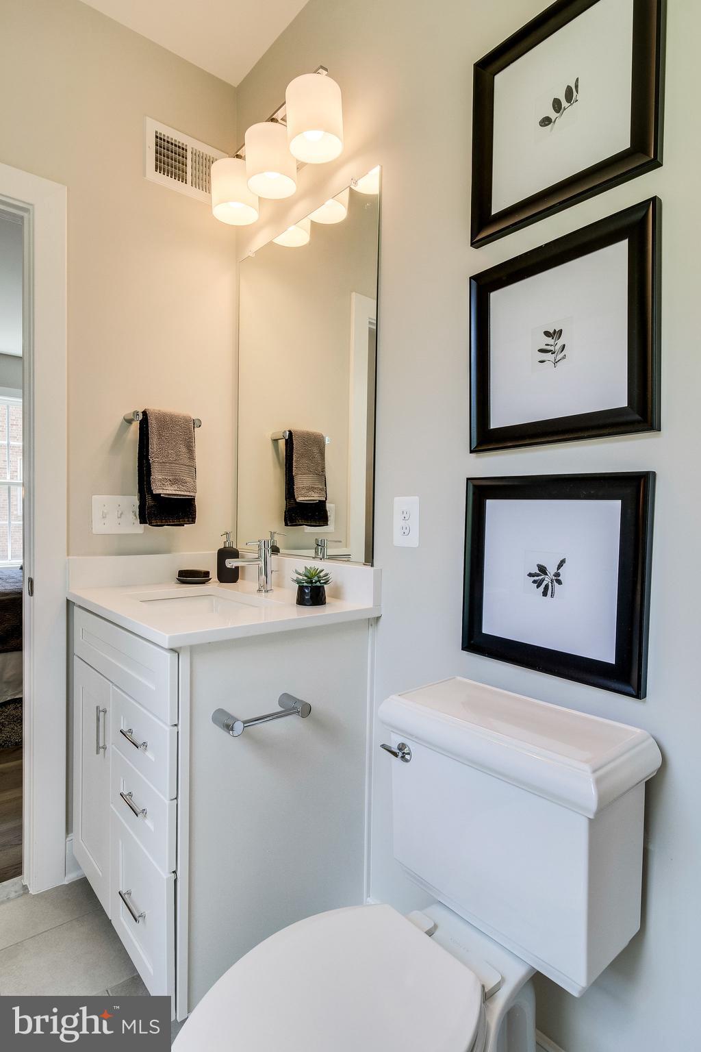 ROSEMONT - Residential