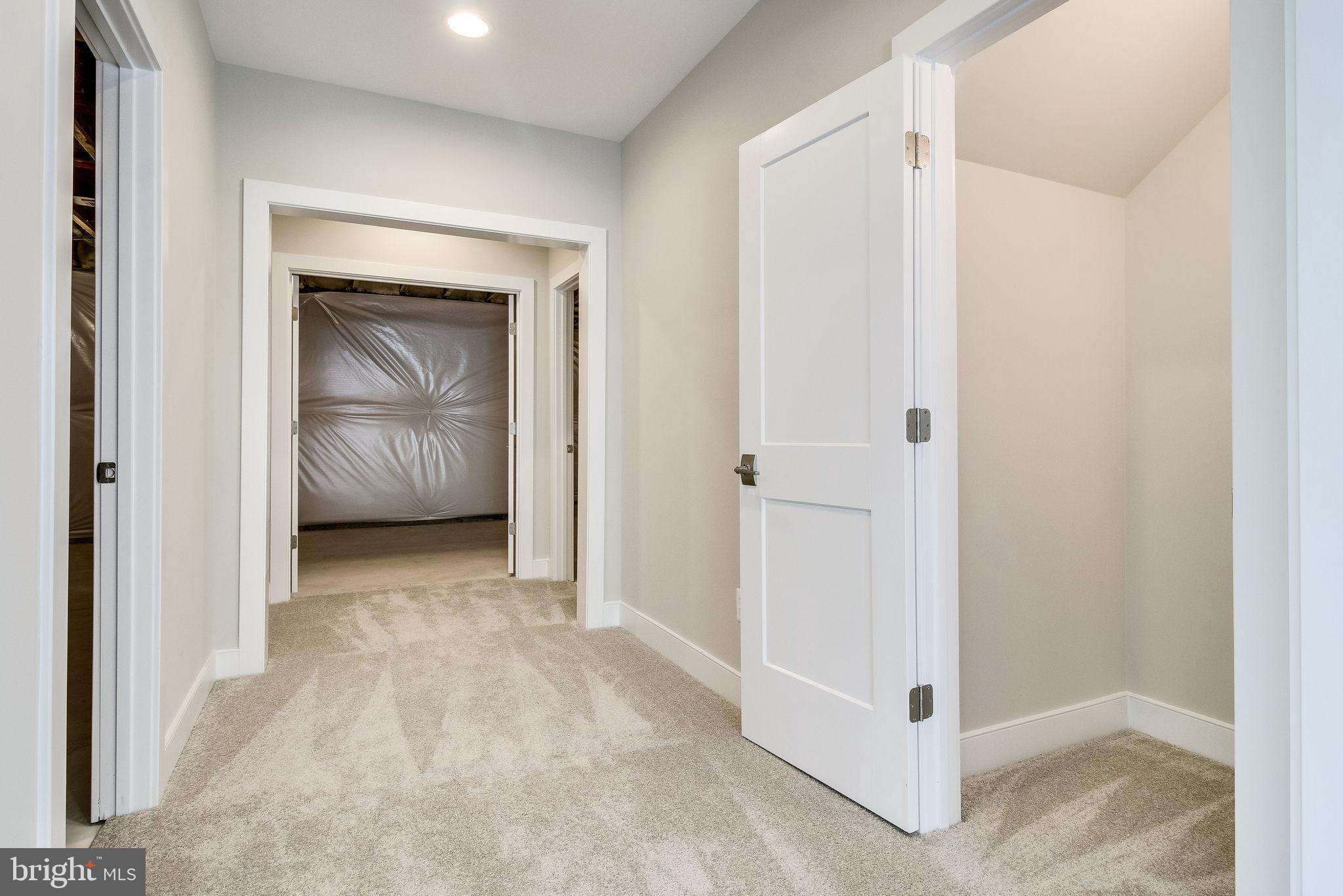 ROSEMONT - Residential