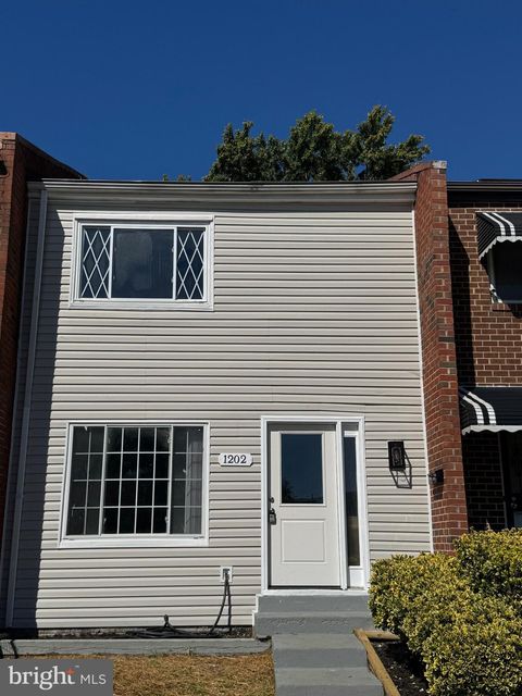 1202 BARNABY TERRACE SE WASHINGTON DC 20032
