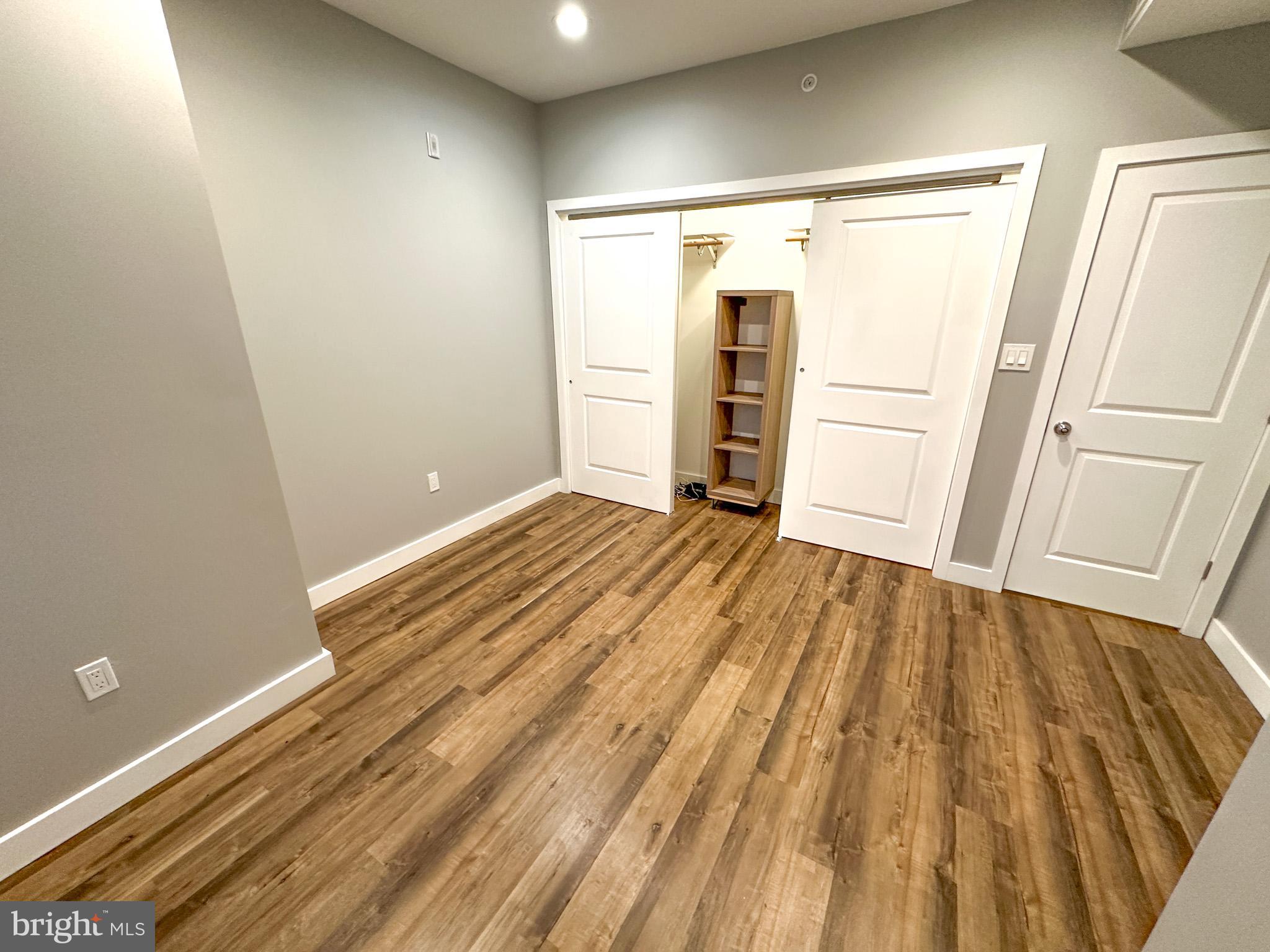 TEMPLE UNIVERSITY - Residential Lease