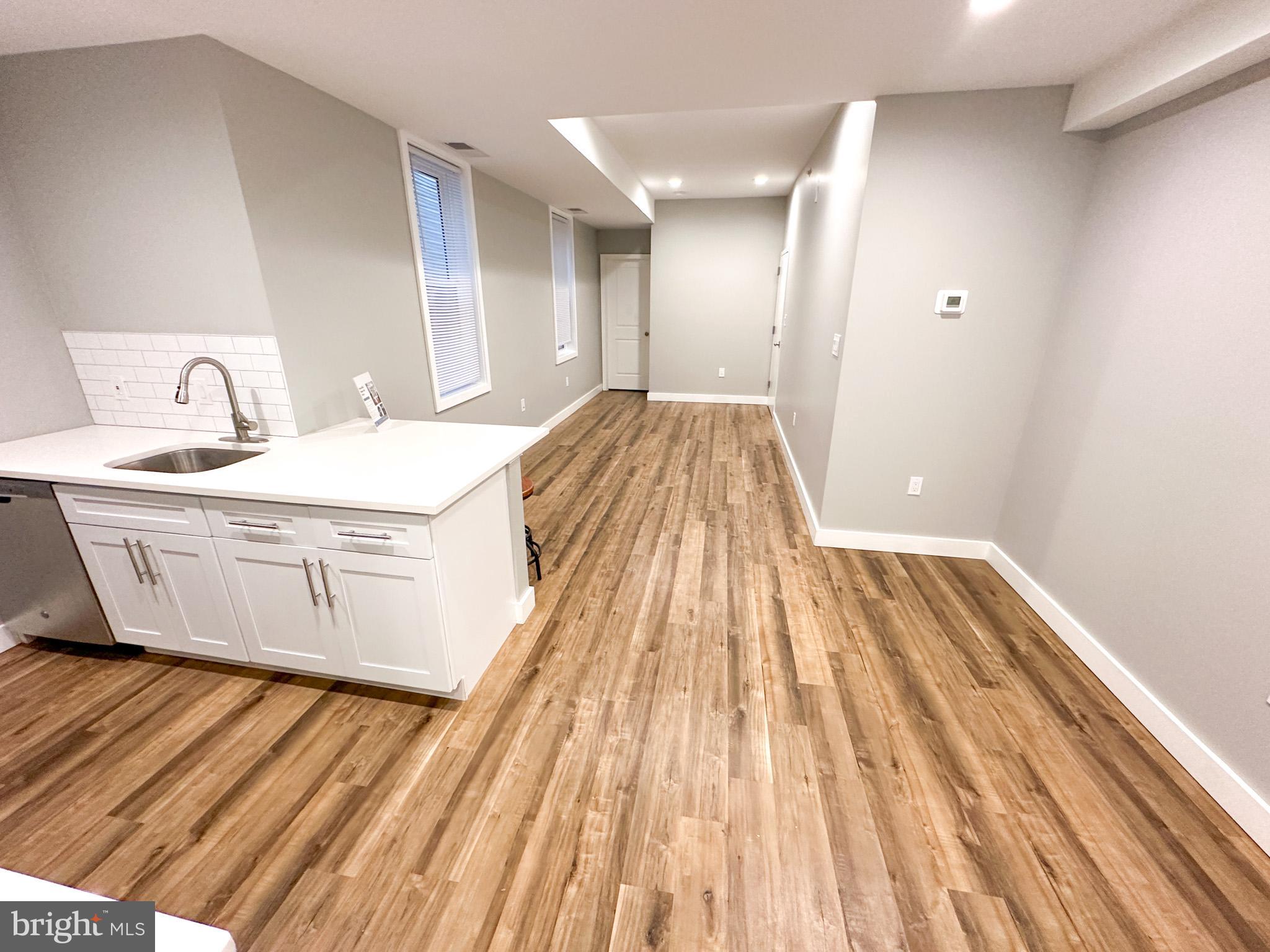 TEMPLE UNIVERSITY - Residential Lease