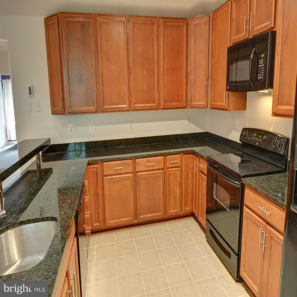 ARCOLA - Residential Lease