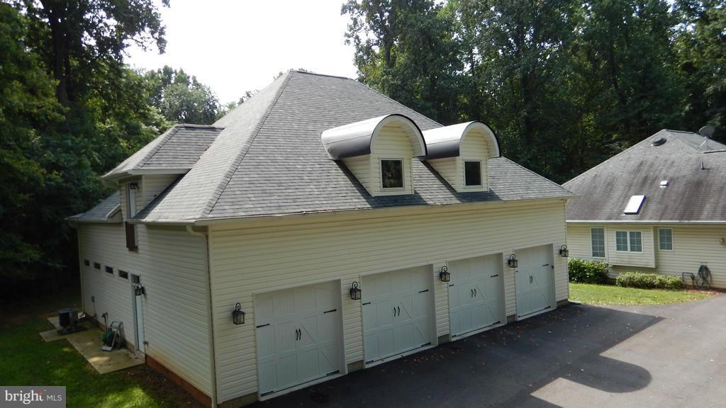 ARCOLA - Residential Lease