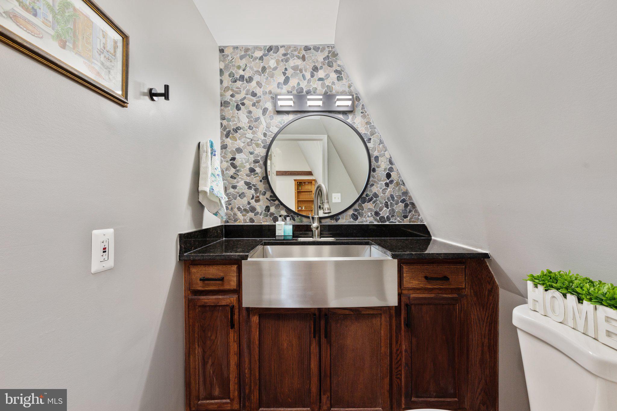 SKYLINE ORCHARDS - Residential