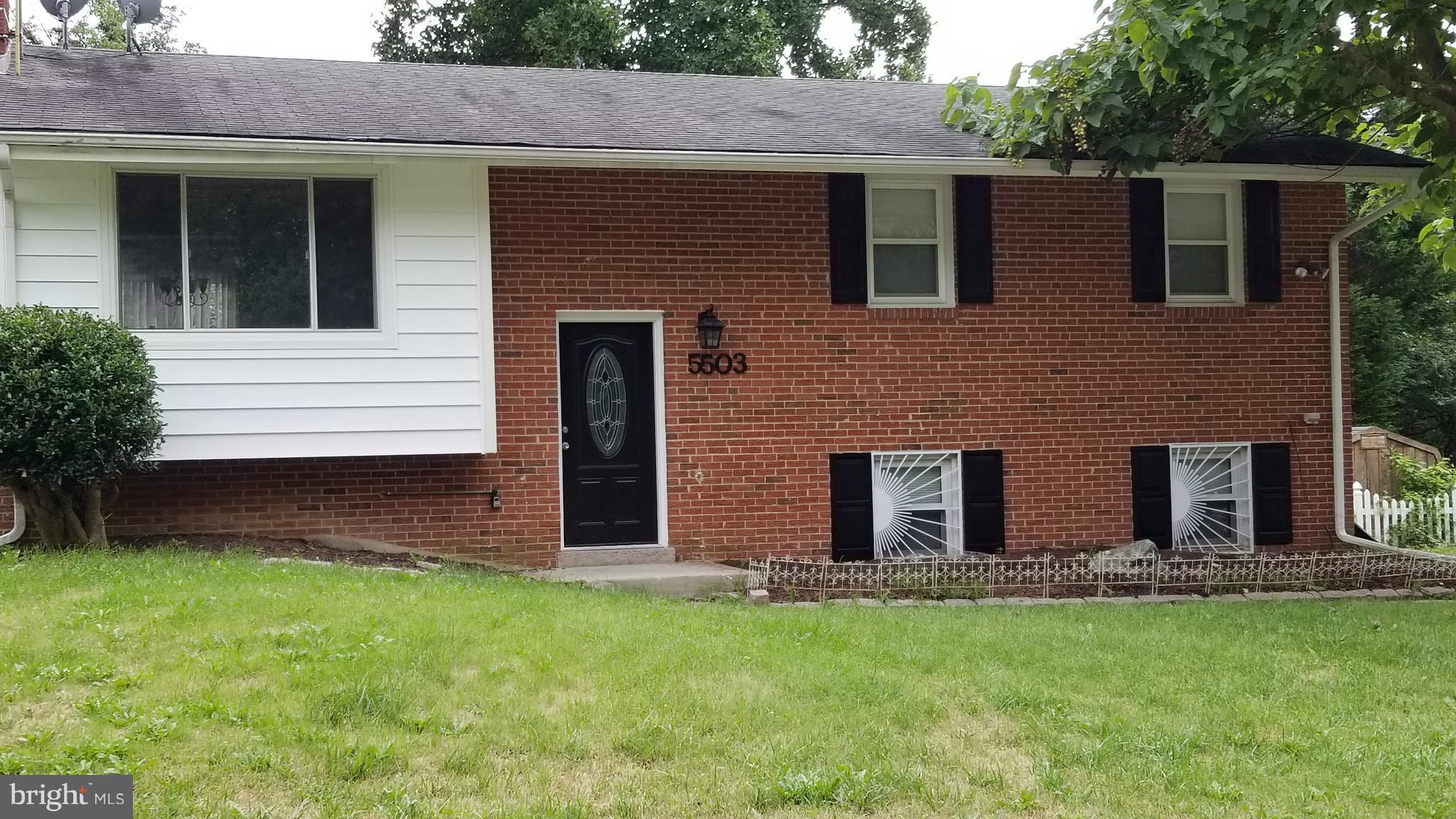 **MUST SEE**Beautiful renovation in peaceful & quiet neighborhood *NEWLY REMODELED KITCHEN W/GRANITE COUNTER TOPS *STAINLESS STEEL APP *BACKSPLASH *RENOVATED 3.5 BATHROOMS 4 BEDROOMS *HARDWOOD FLOORS *rec-room in ABOVE GROUND BASEMENT* Brick fireplace * LARGE BACKYARD* 100% BRICK *NEW HVAC, NEW WATER HEATER, NEW WASHER DRYER*
