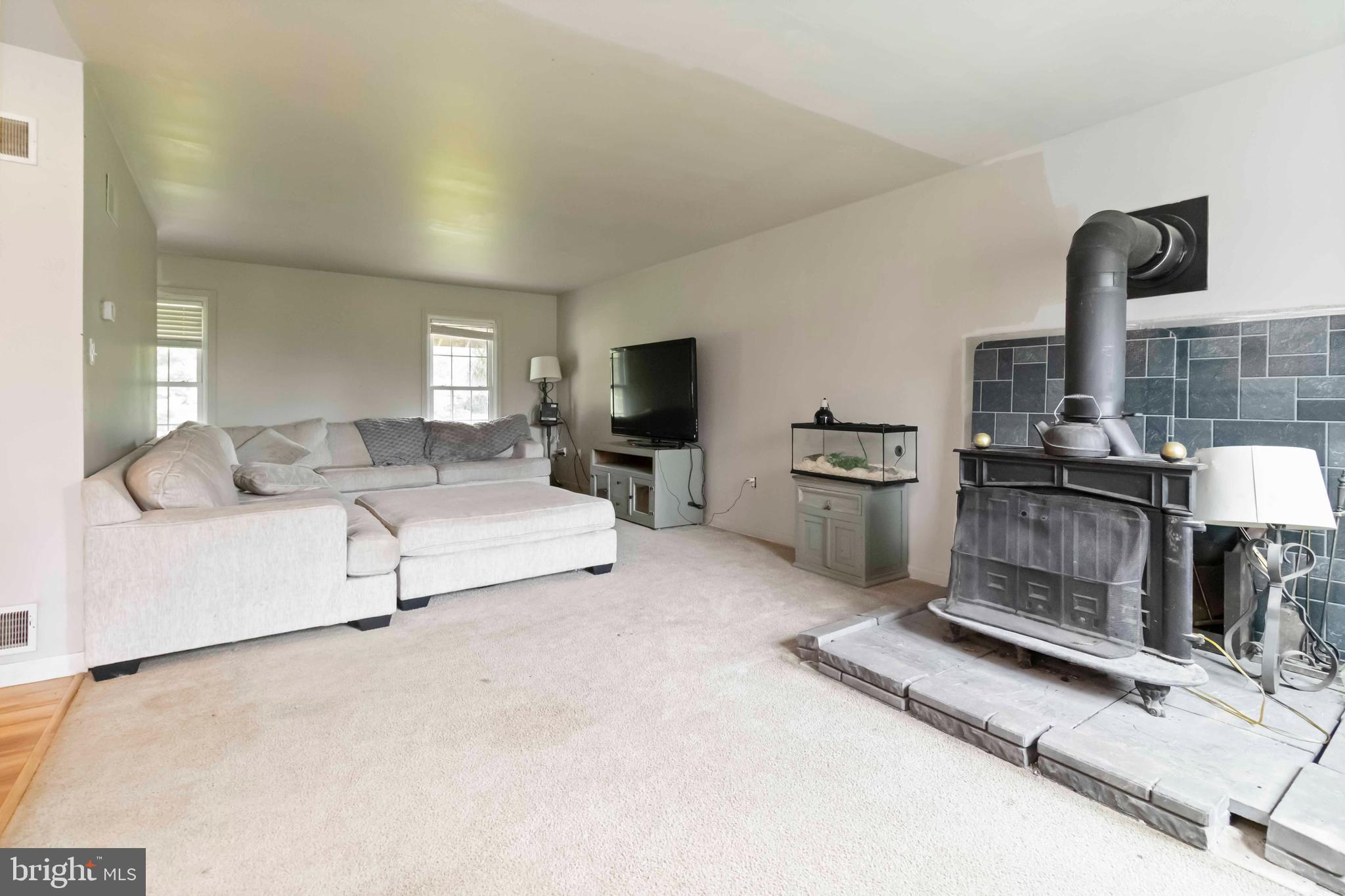 112 SAW MILL ROAD