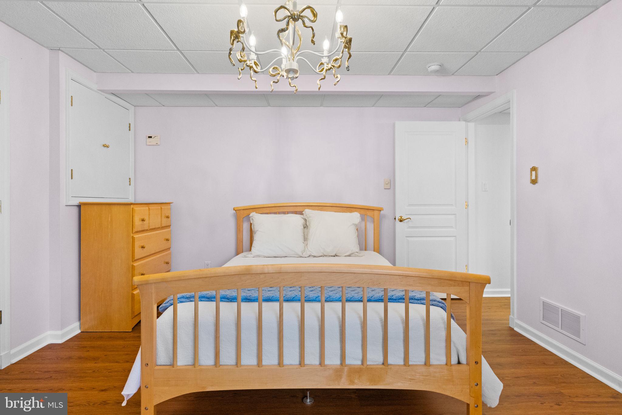 FERNLEIGH - Residential