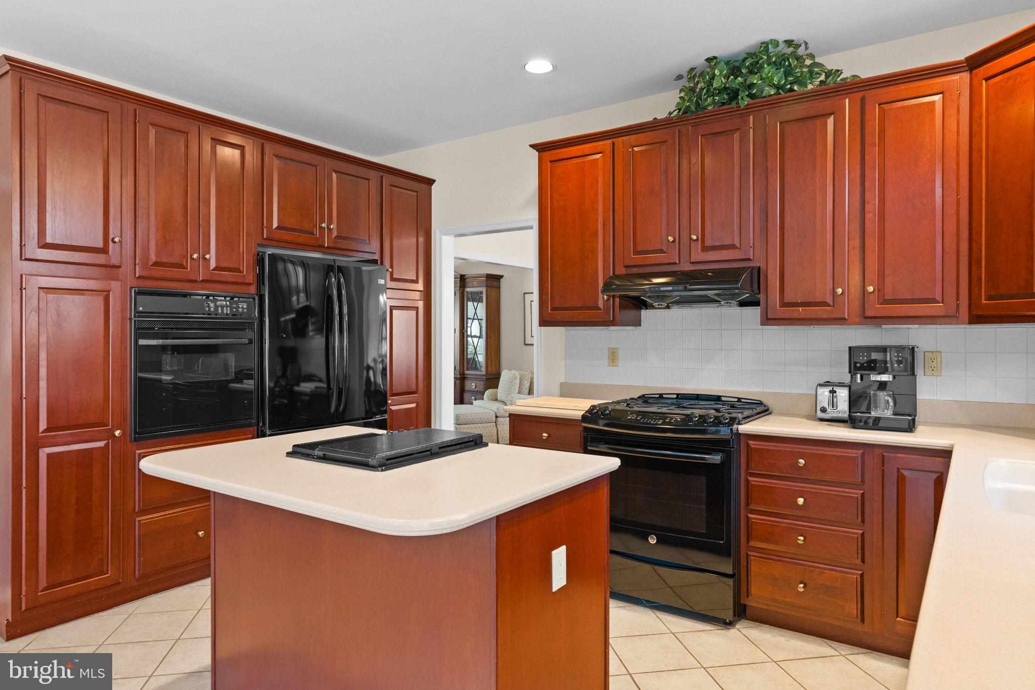 FERNLEIGH - Residential