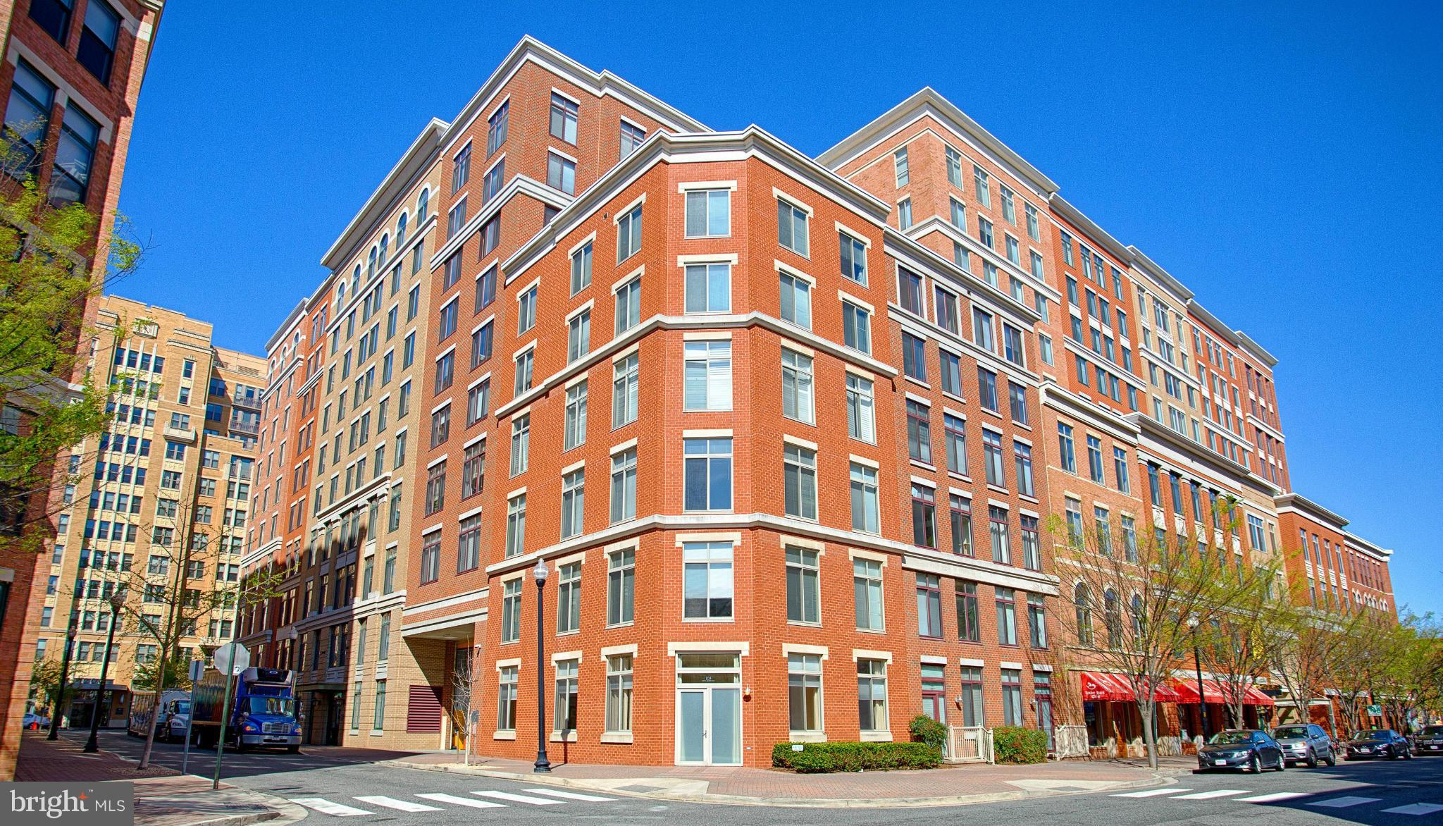 STATION SQUARE - Residential