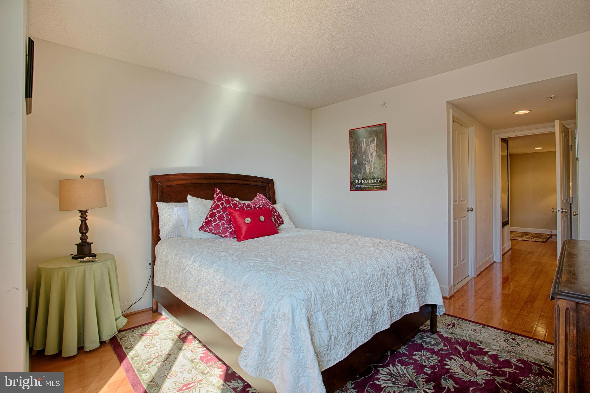 STATION SQUARE - Residential