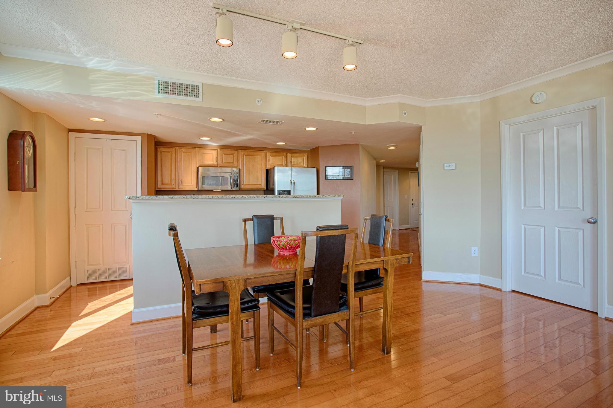 STATION SQUARE - Residential