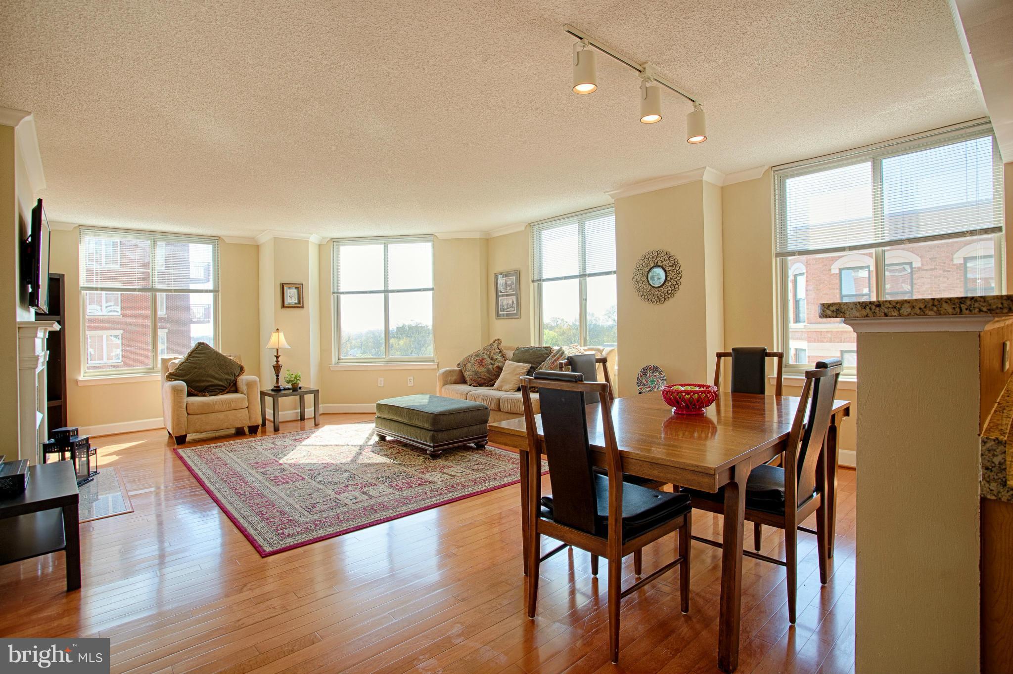 STATION SQUARE - Residential