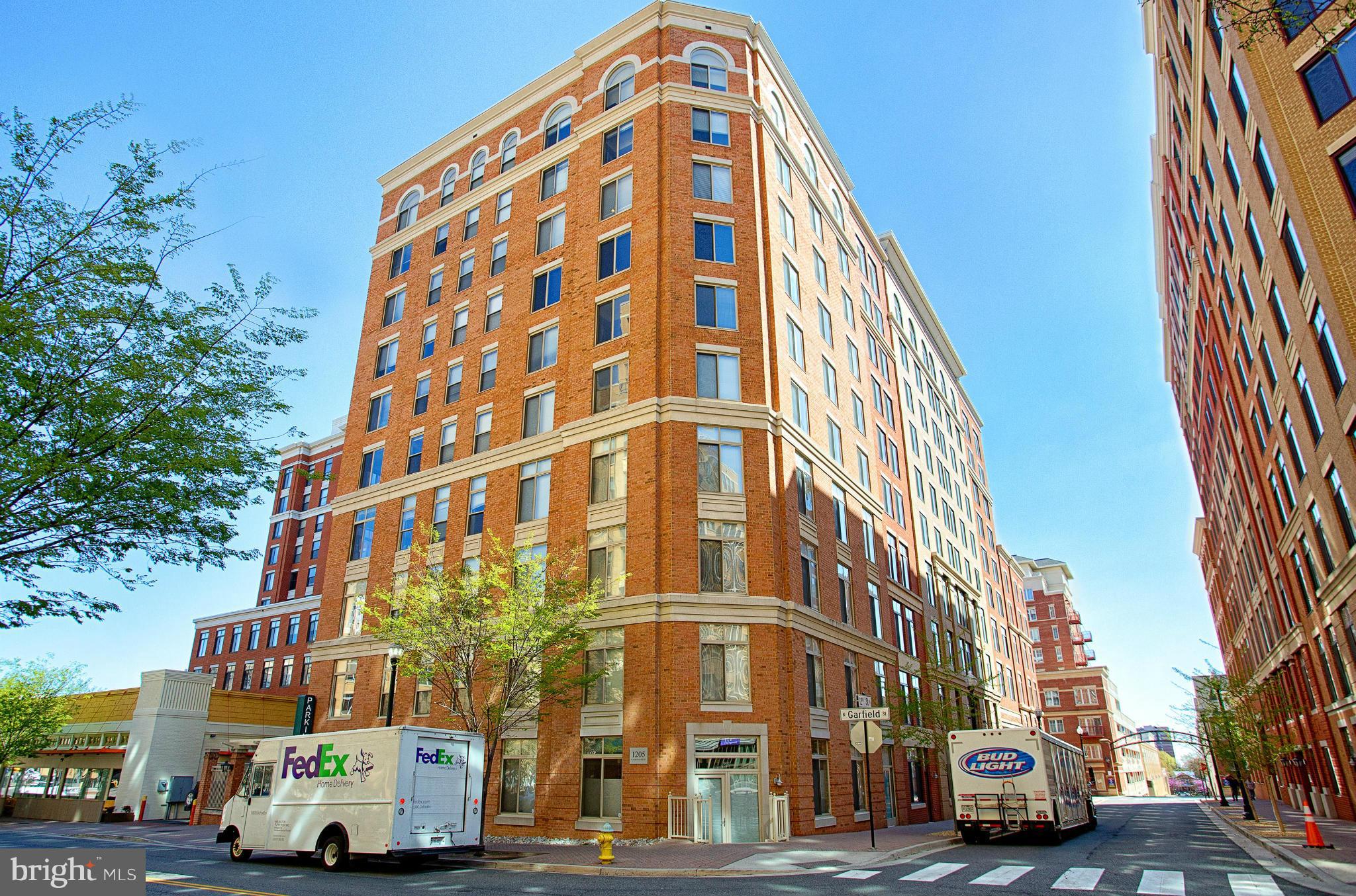 STATION SQUARE - Residential