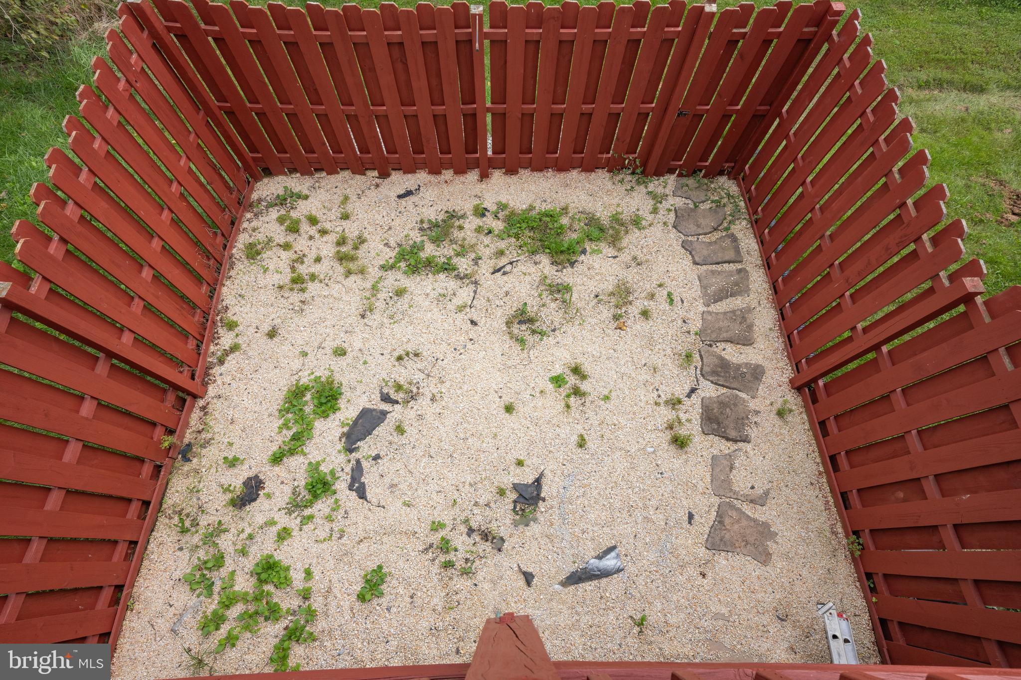 CARROLLWOOD MANOR - Residential