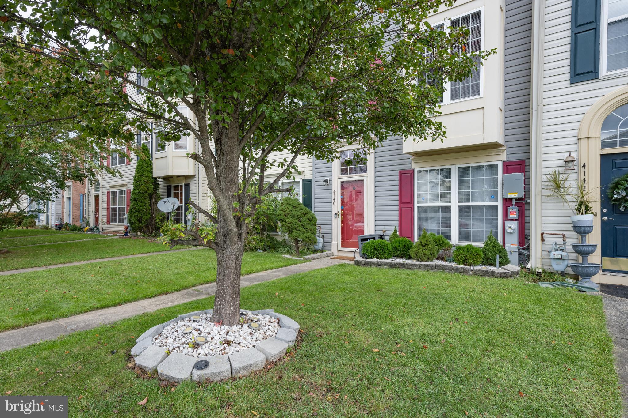 CARROLLWOOD MANOR - Residential