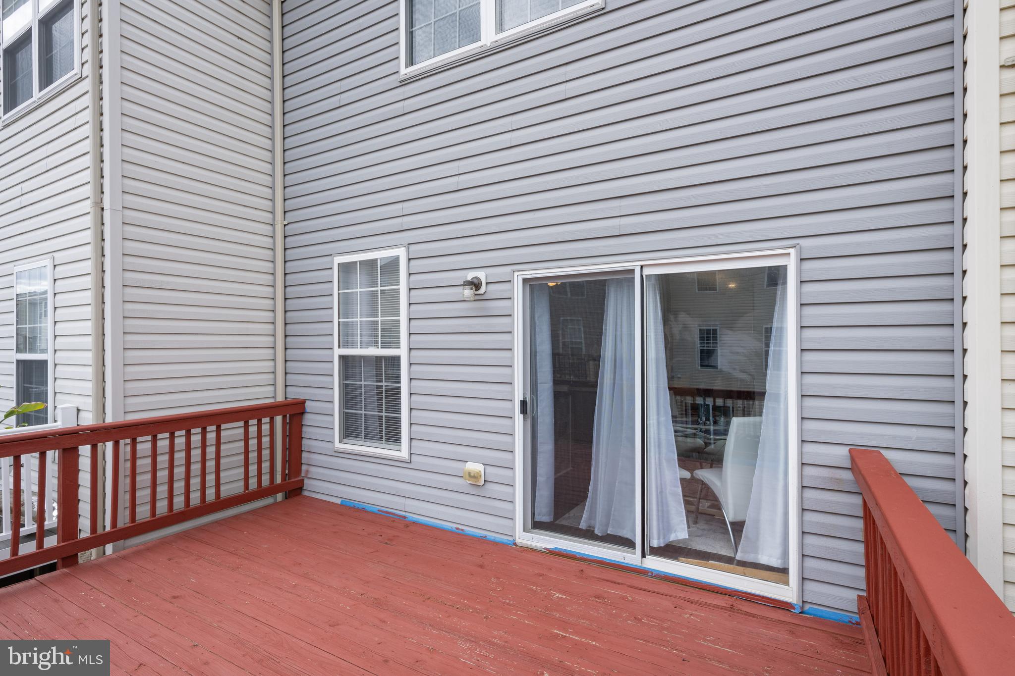 CARROLLWOOD MANOR - Residential