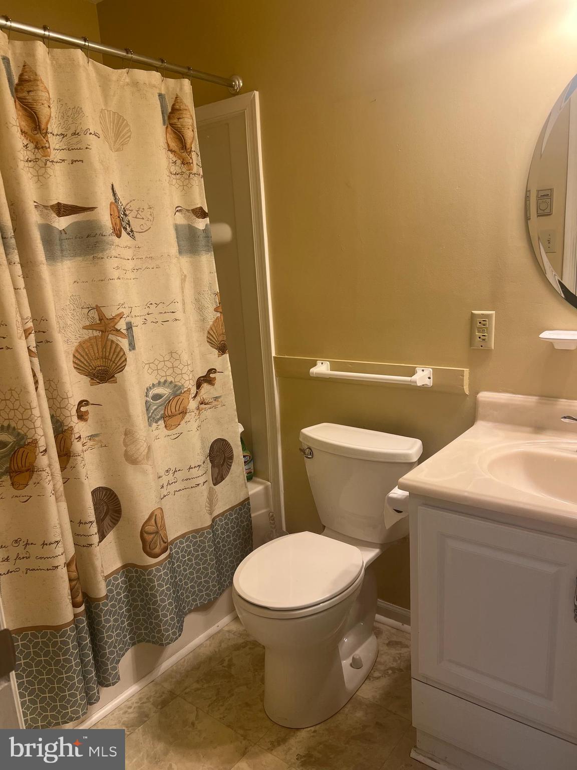 THIRD BATTLE - Residential Lease