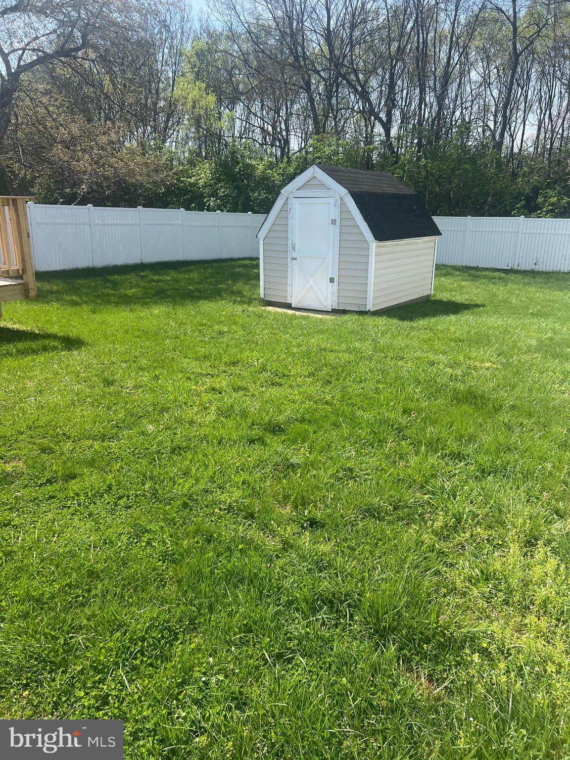 THIRD BATTLE - Residential Lease